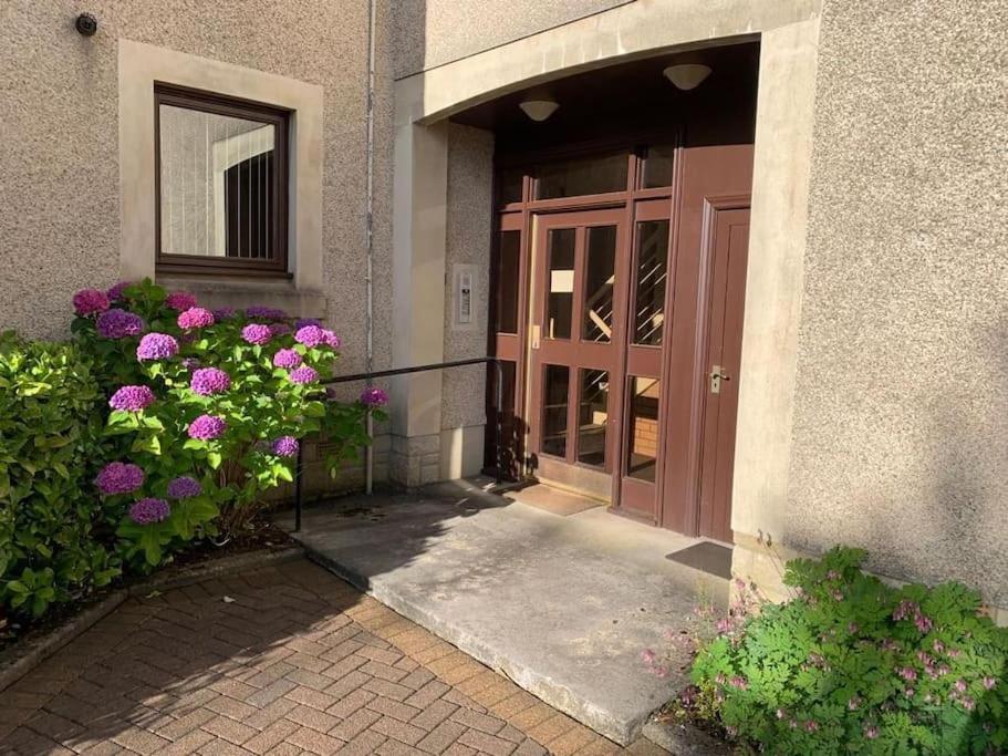 Teith Court Apartment With Private Parking. Stirling Exterior foto